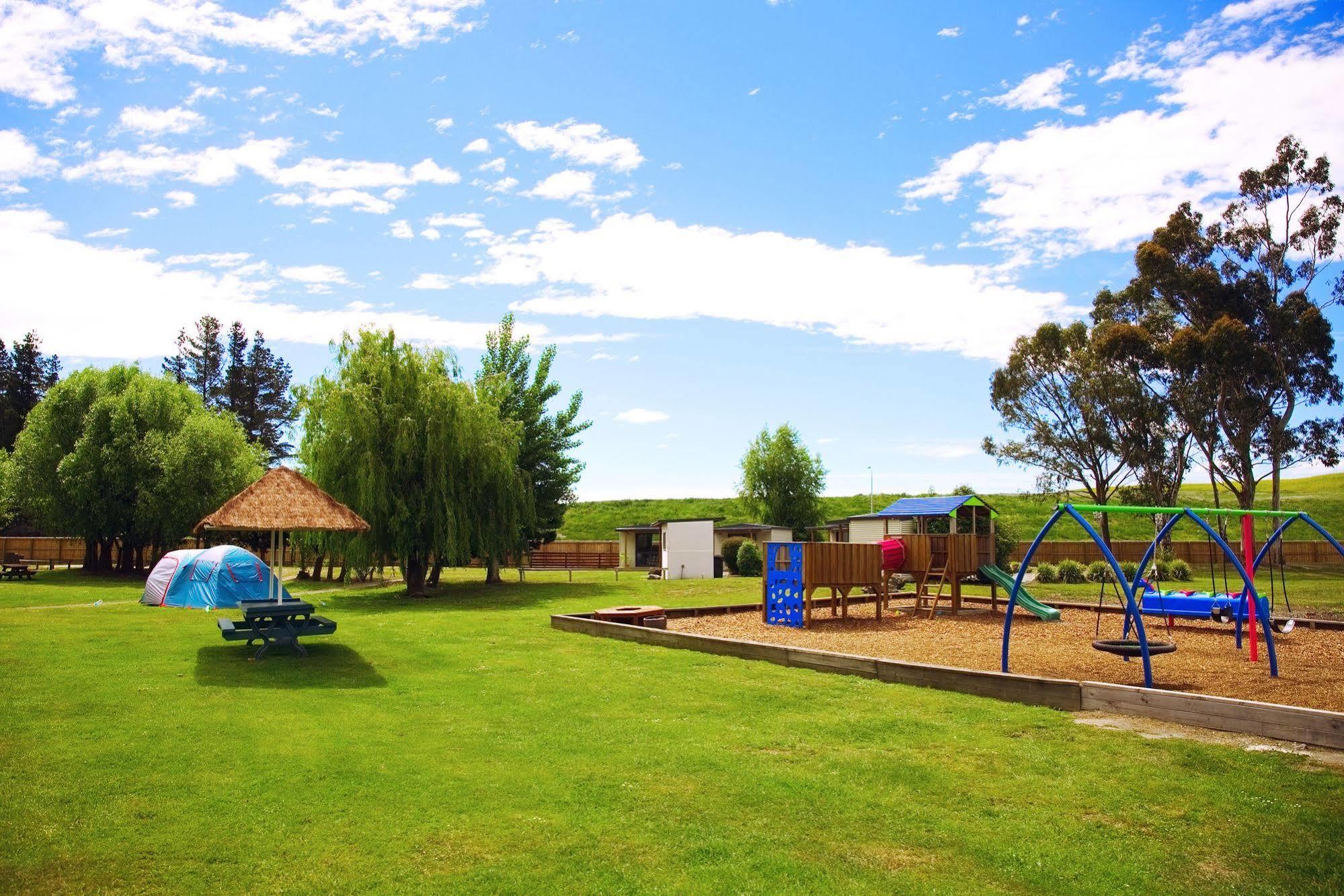 North South Holiday Park Christchurch Exterior photo